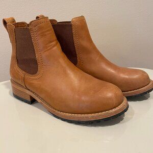 Portland Leather Patina Chelsea Boots in Bourbon